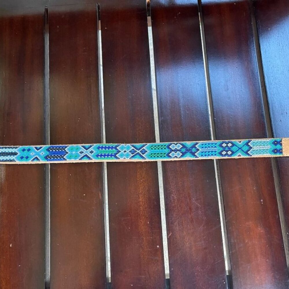 BEAUTIFUL CONSUELA WRISTLET STRAP - Picture 3 of 3